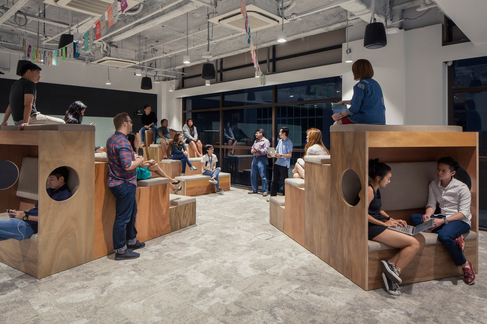 airbnb-offices-singapore-farm_dezeen_1568_3