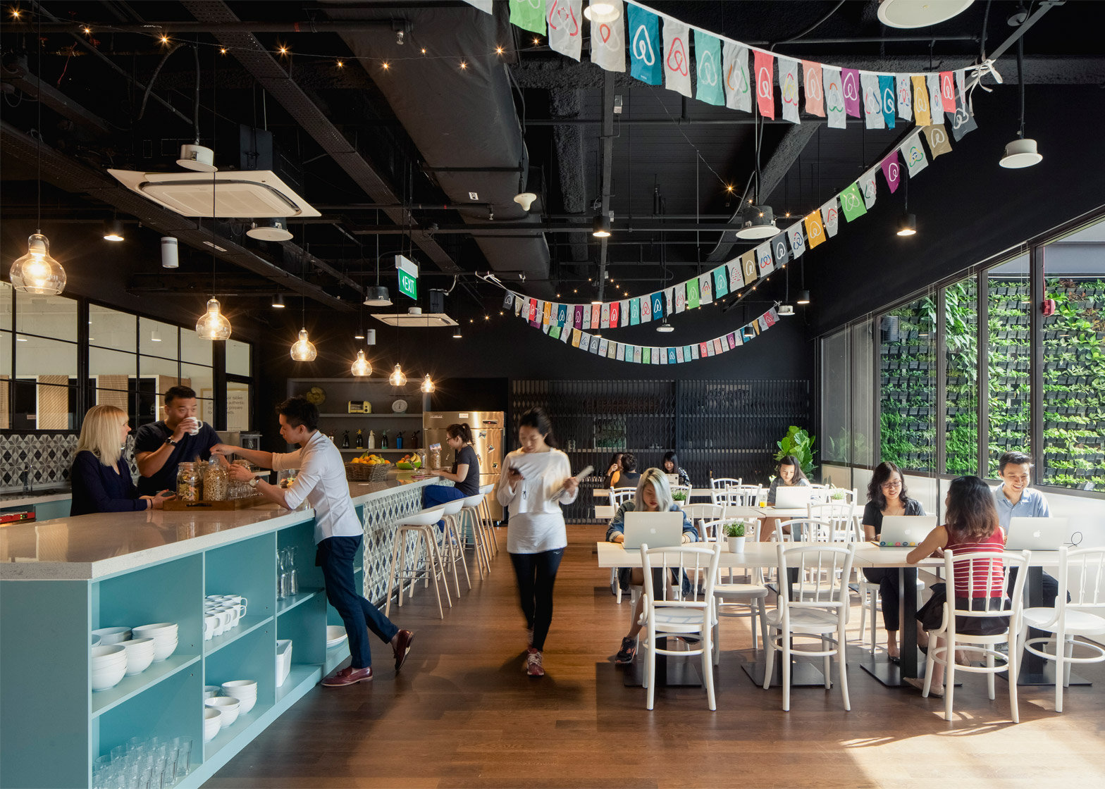 airbnb-offices-singapore-farm_dezeen_1568_6