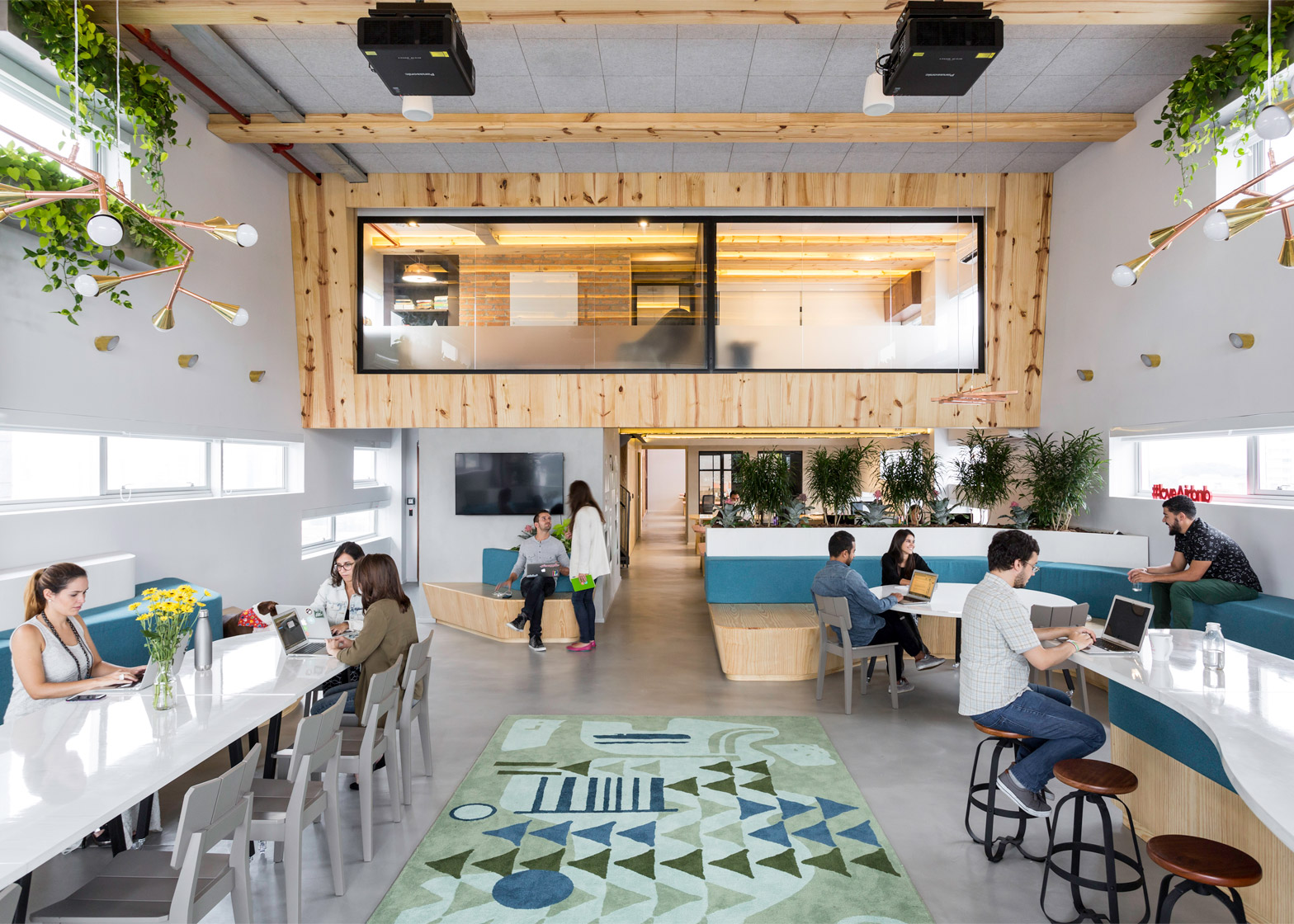 airbnb-offices_sao-paulo_mm18_dezeen_1568_7