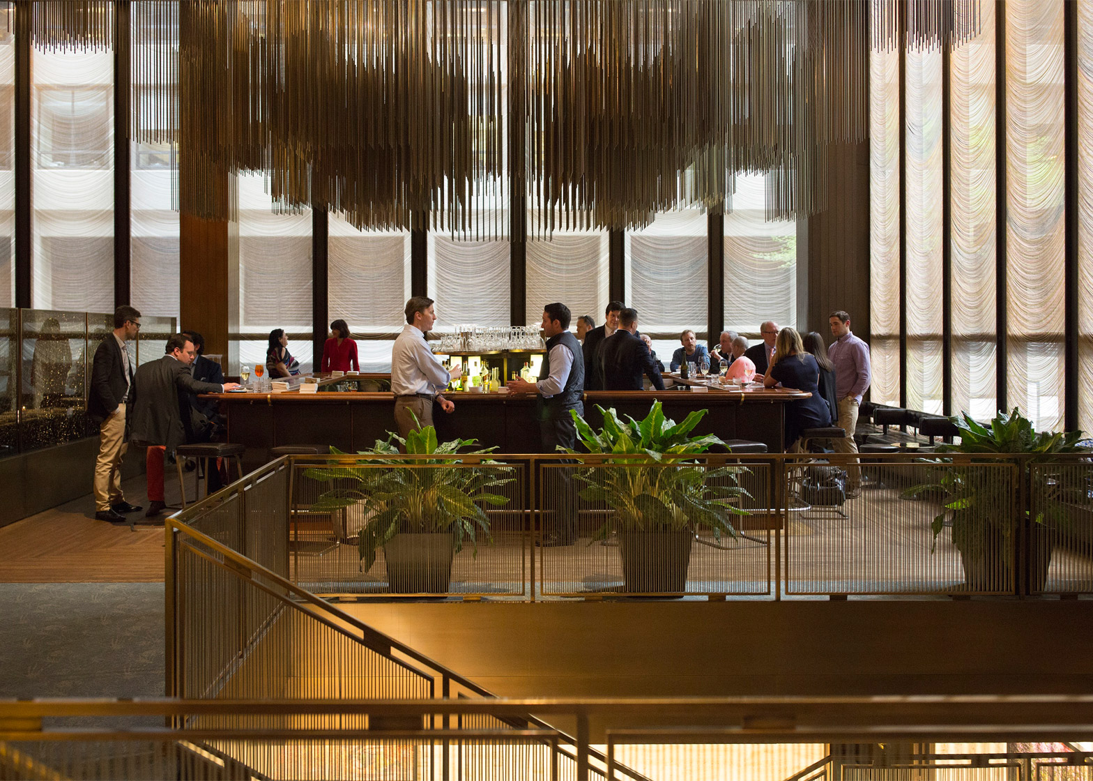 four-seasons-restaurant-interior-seagram-building-philip-johnson-mies-van-der-rohe-auction-new-york-city-usa-news_dezeen_1568_1