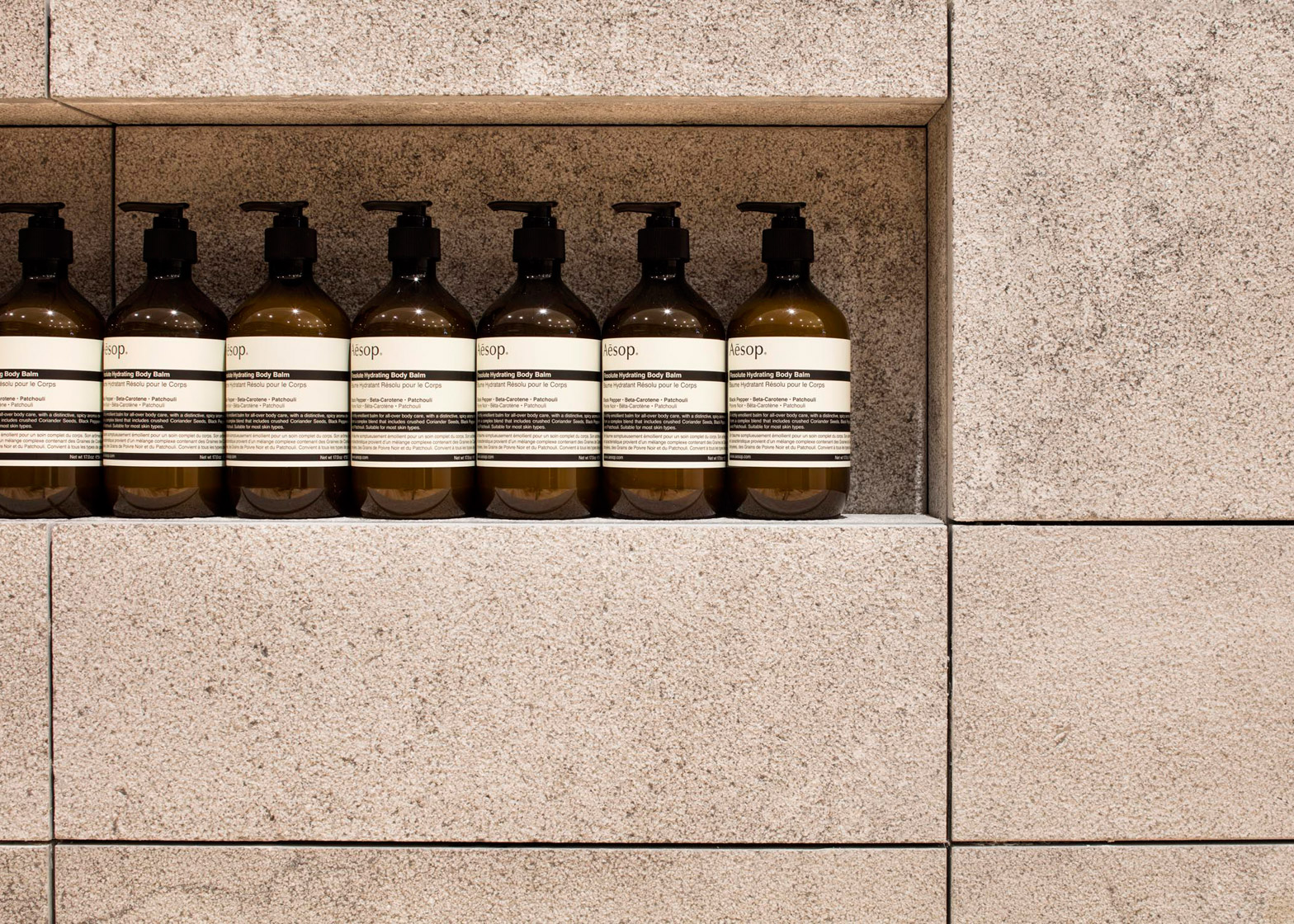 aesop-mile-end-naturehumaine_dezeen_1568_5