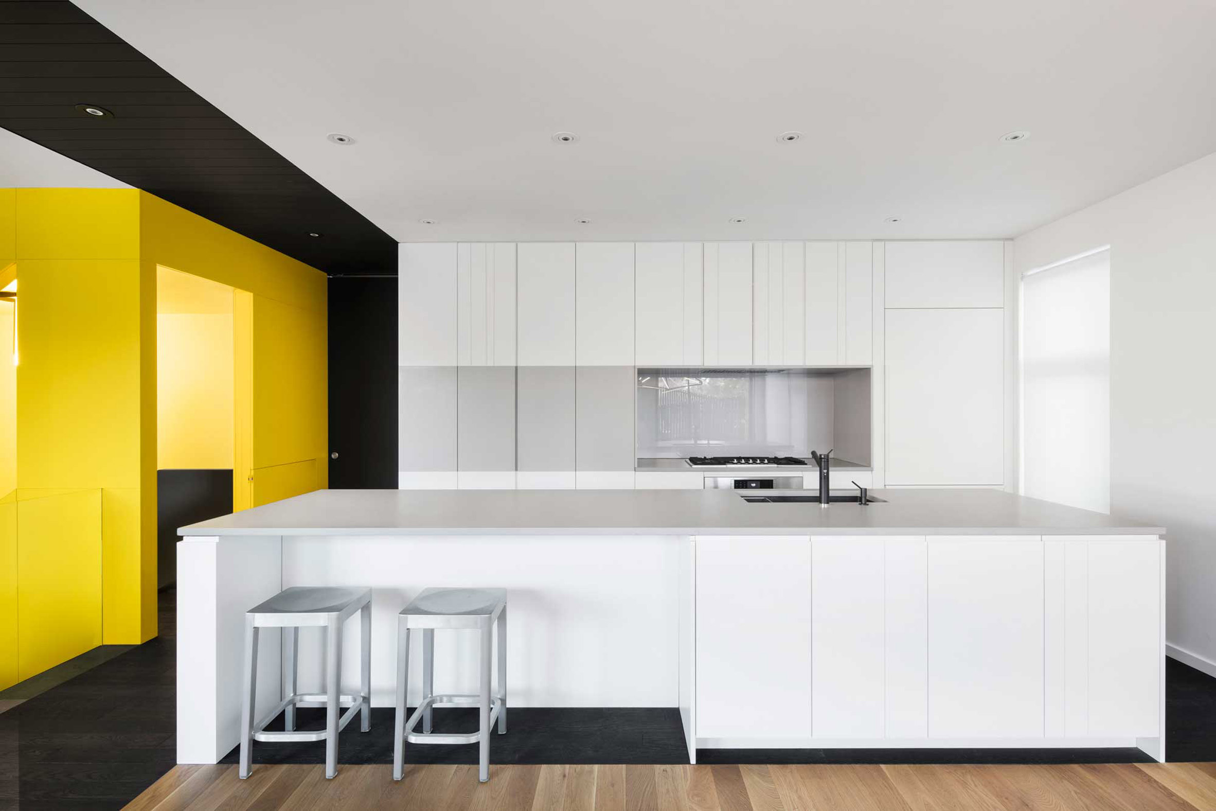 canari-house-residential-architecture-naturehumaine-montreal-quebec-canada_dezeen_2364_col_13