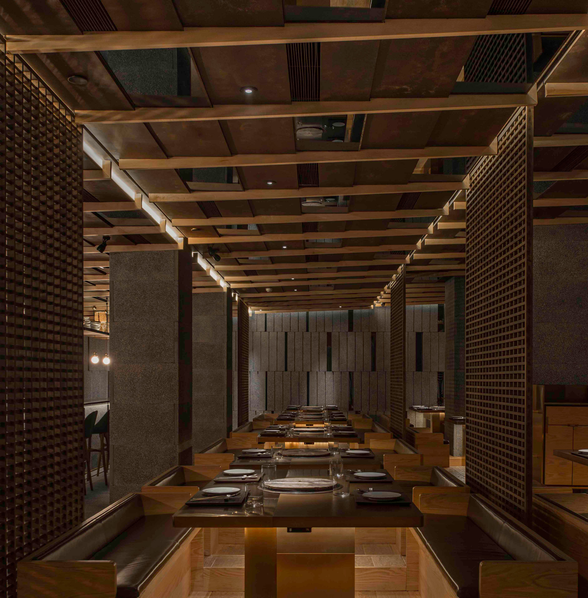 chi-q-nerihu-jean-georges-interior-shanghai_dezeen_2364_col_3