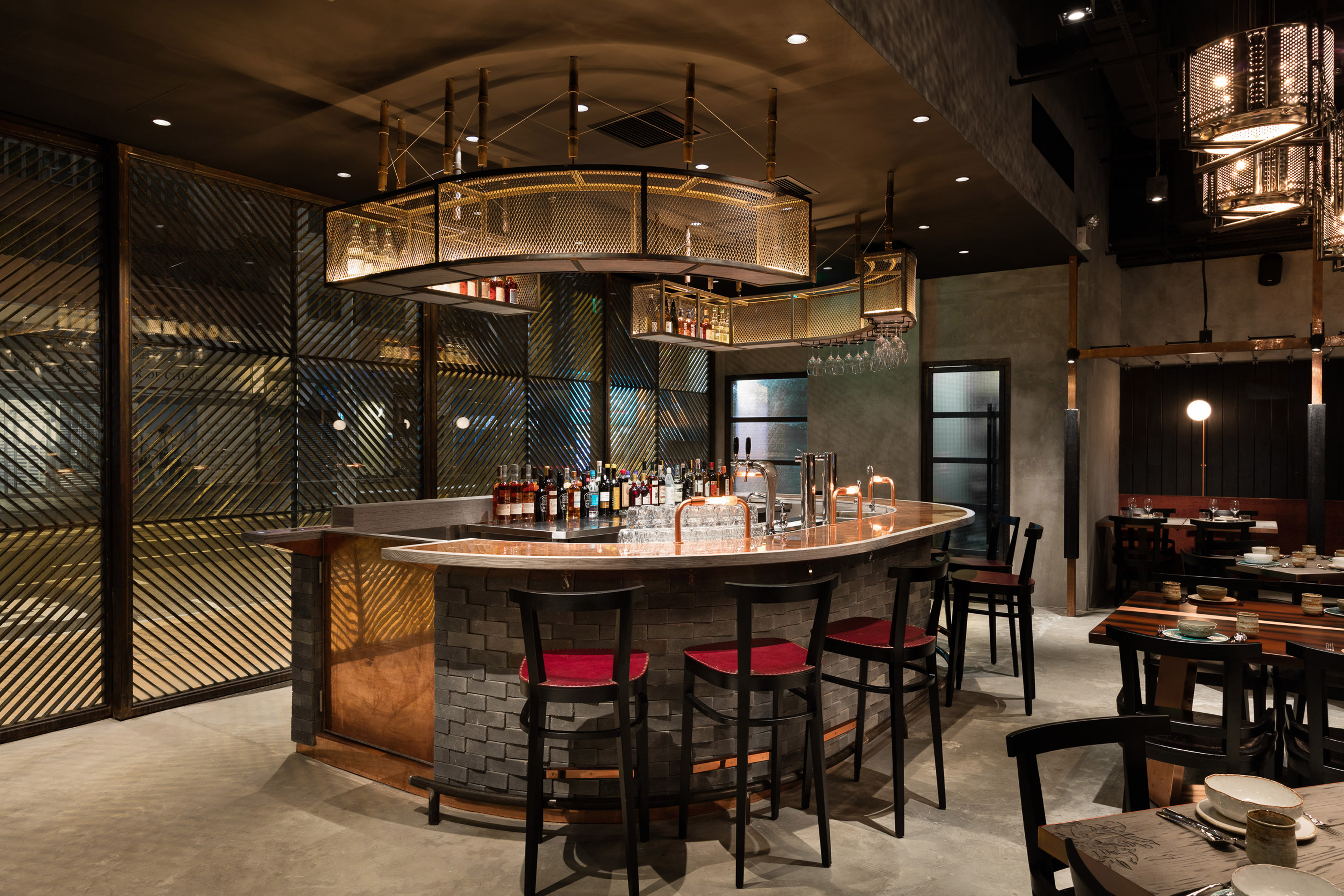 dennis-lo-rhoda-restaurant-joyce-wang-studio-hong-kong-interior-design_dezeen_3408_5