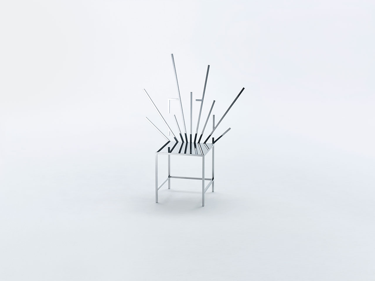 f17_50_manga_chairs_nendo_for_friedman_benda_photo_kenichi_sonehara_yatzer