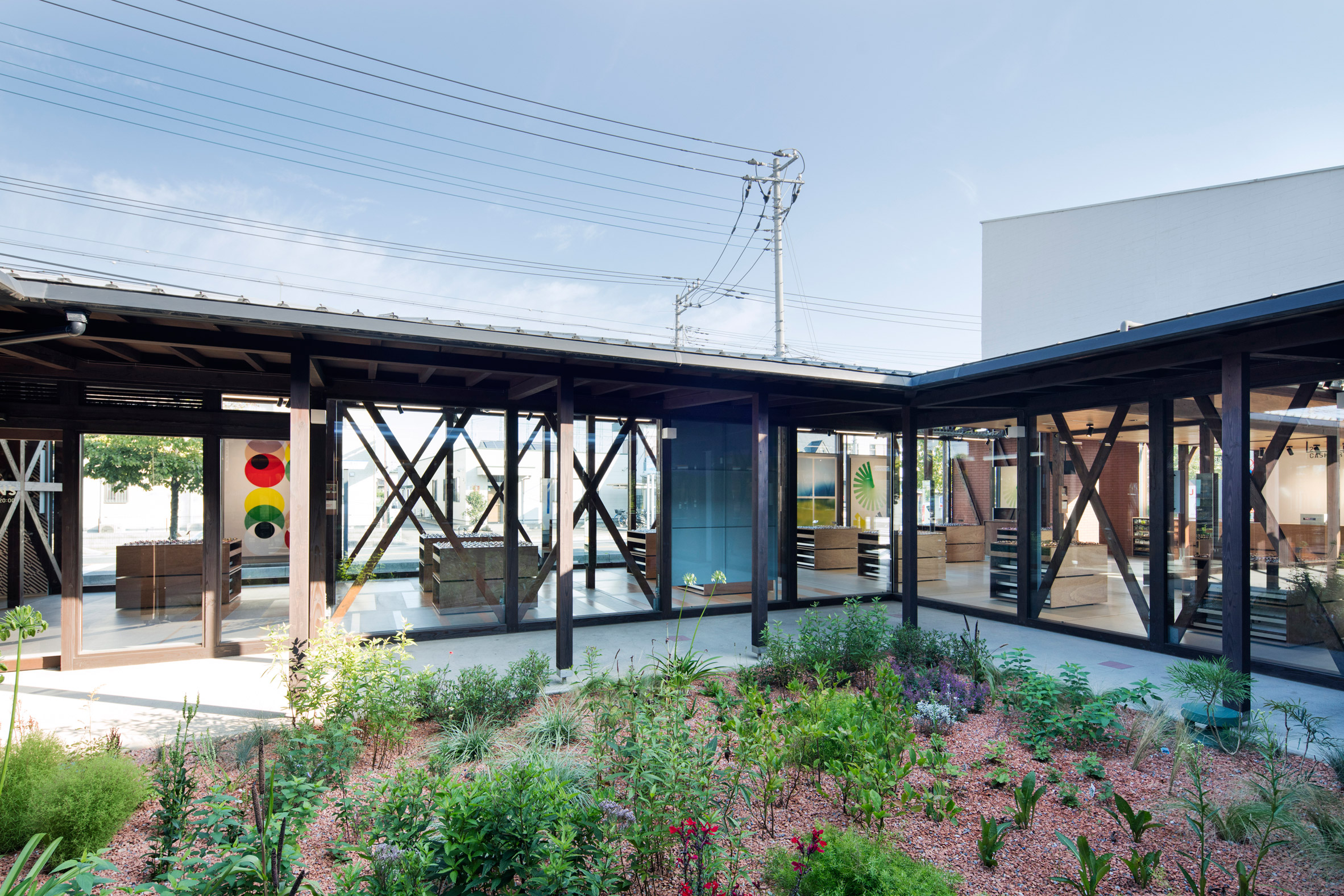 jins-eyeware-schemata-architects-shop-interior-renovation-ageo-japan_dezeen_2364_col_1