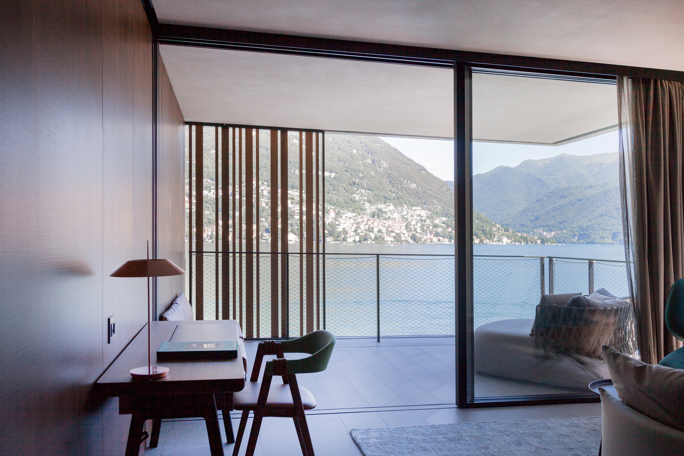 lake-como-hotel-patricia-urquiola-hotel-interior-italy_dezeen_2364_col_11