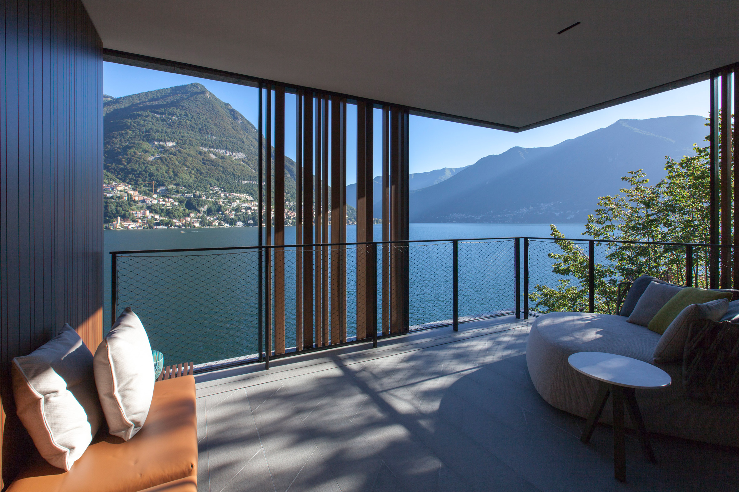 lake-como-hotel-patricia-urquiola-hotel-interior-italy_dezeen_2364_col_15