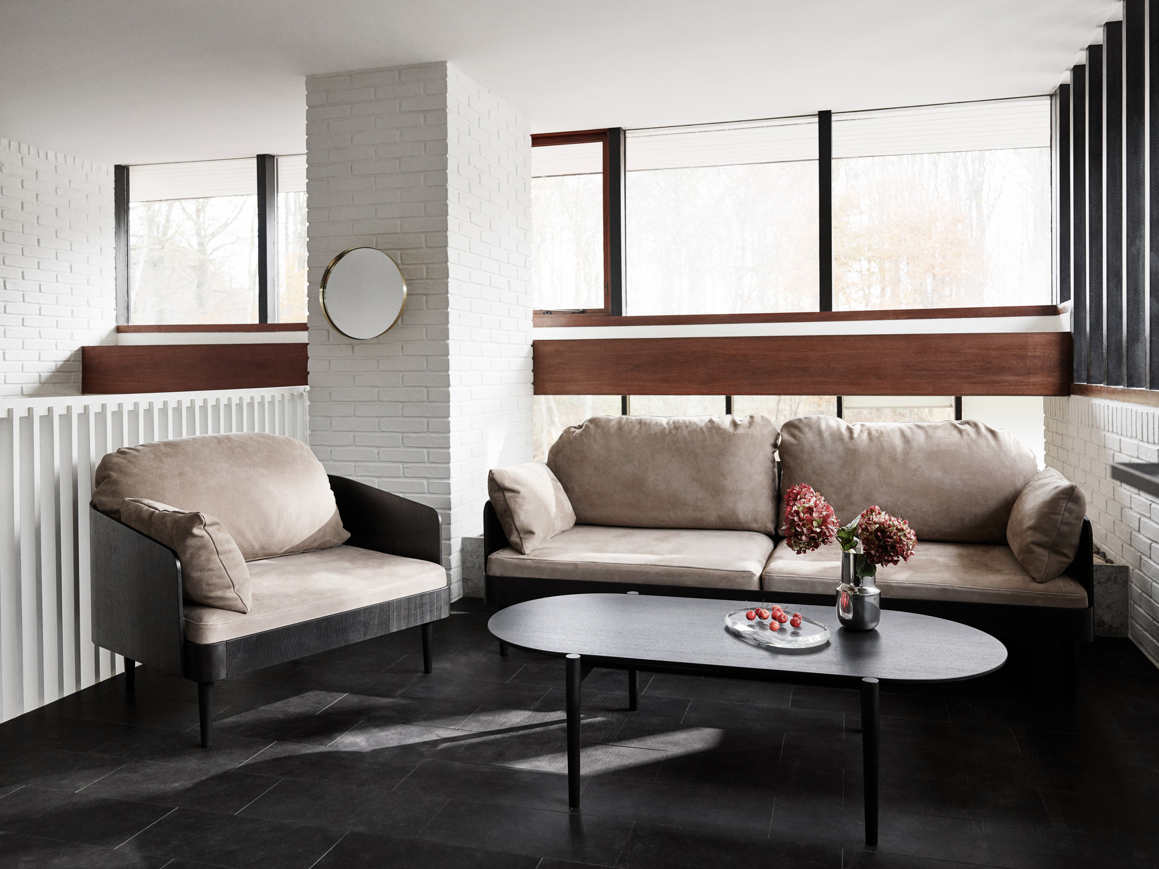 maison-objet-menu-design-furniture-lighting-tables_dezeen_2364_col_11