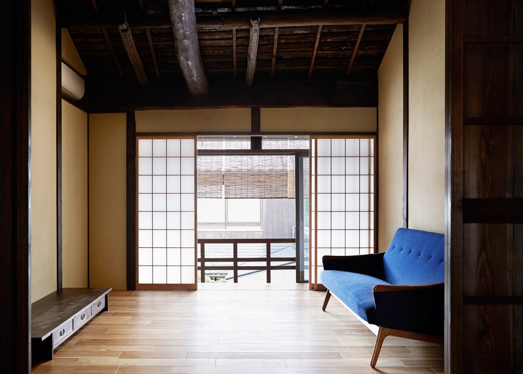 maoyashi-machiya-kyoto-house-uoya-shigenori-japan-architecture-residential_dezeen_2364_ss_7-1024x732