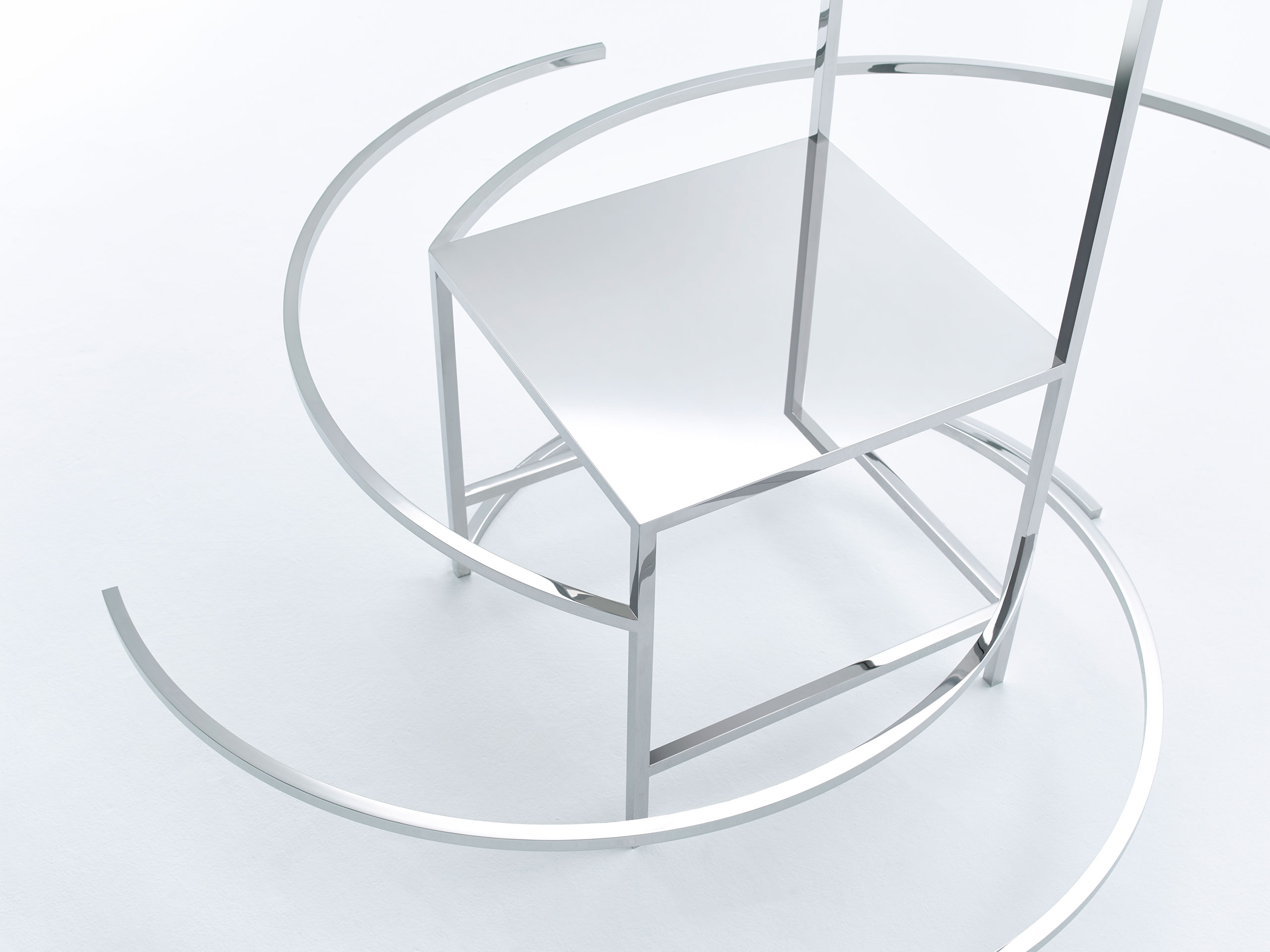 p6_50_manga_chairs_nendo_for_friedman_benda_photo_kenichi_sonehara_yatzer