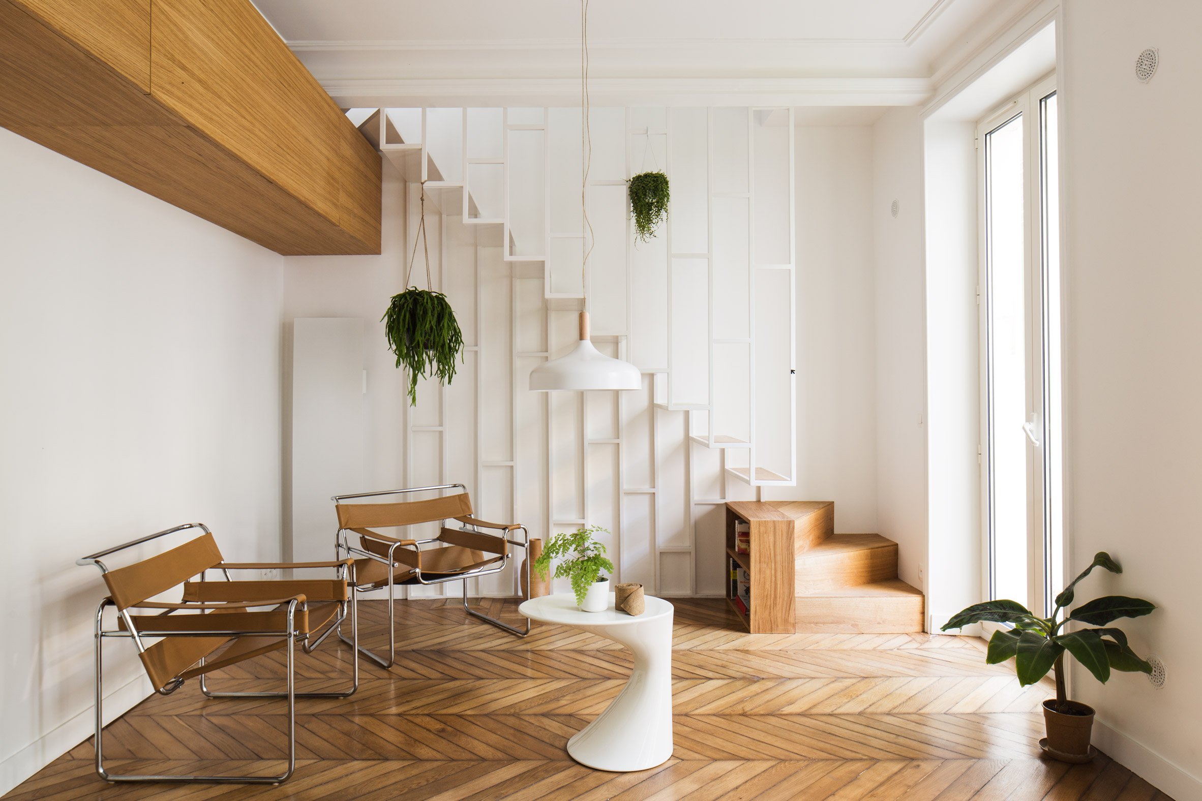 paris-apartment-les-ateliers-tristan-and-sagitta-interiors_dezeen_2364_col_3