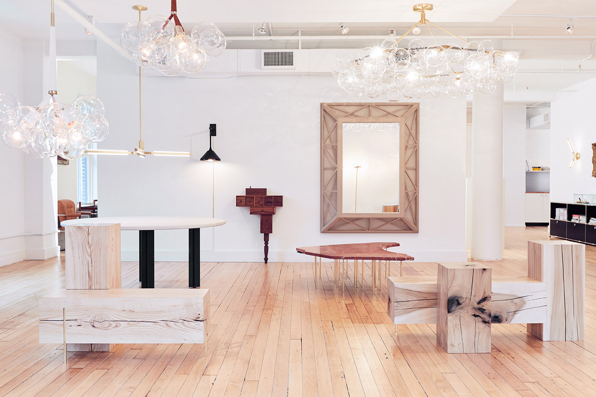 pelle-show-room-new-york-interiors_dezeen_2364_col_6