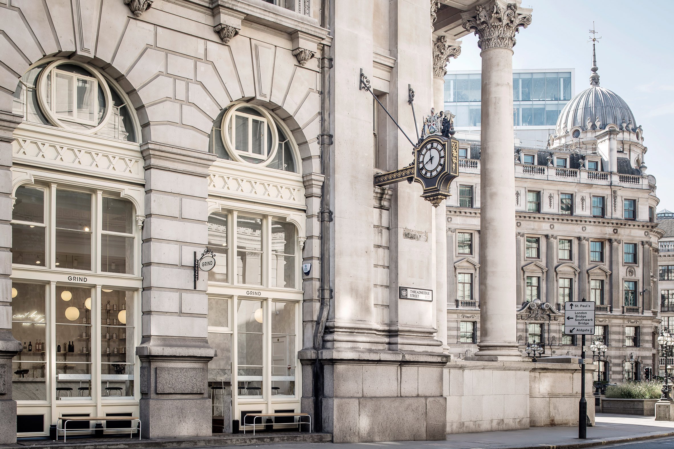 royal-exchange-grind-biasol-interiors-london-restaurants-bars_dezeen_2364_col_7