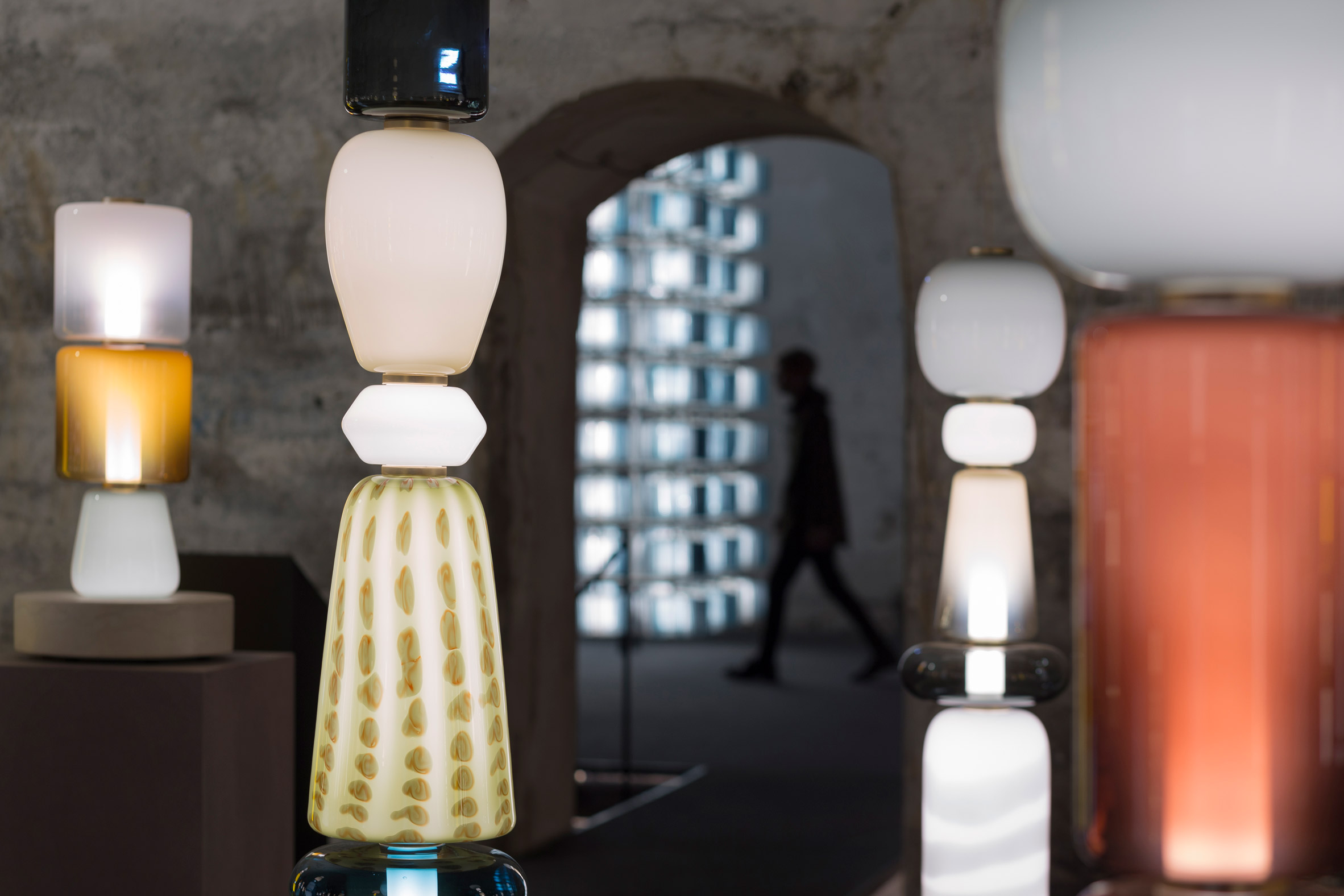 salviati-decode-recode-installation-luca-nichetto-ben-gorham-milan-design-week-lighting-_dezeen_2364_col_9