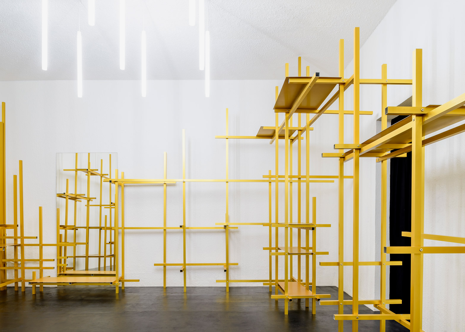 troquer-studio-showroom-zeller-moye-mexico-city-conversion_dezeen_1568_1