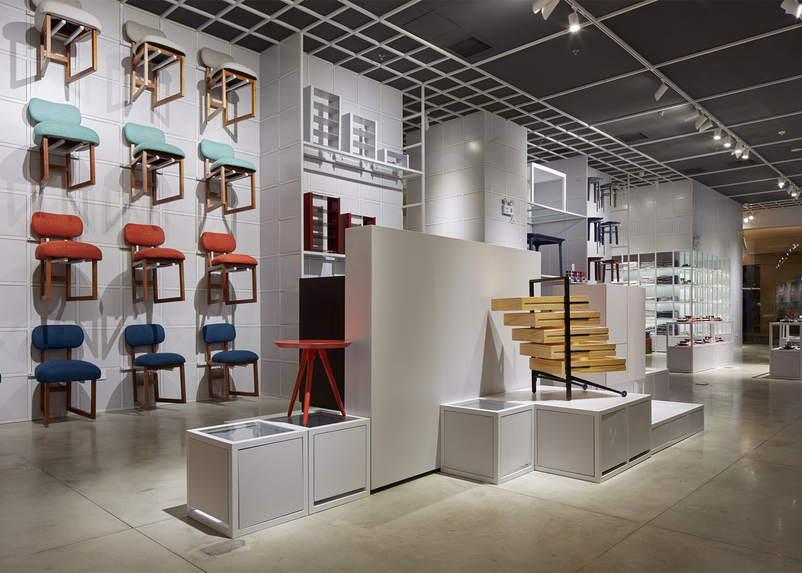 zaozuo-showroom-luca-nichetto-indigo-shopping-centre-beijing-china-brand_dezeen_1568_11