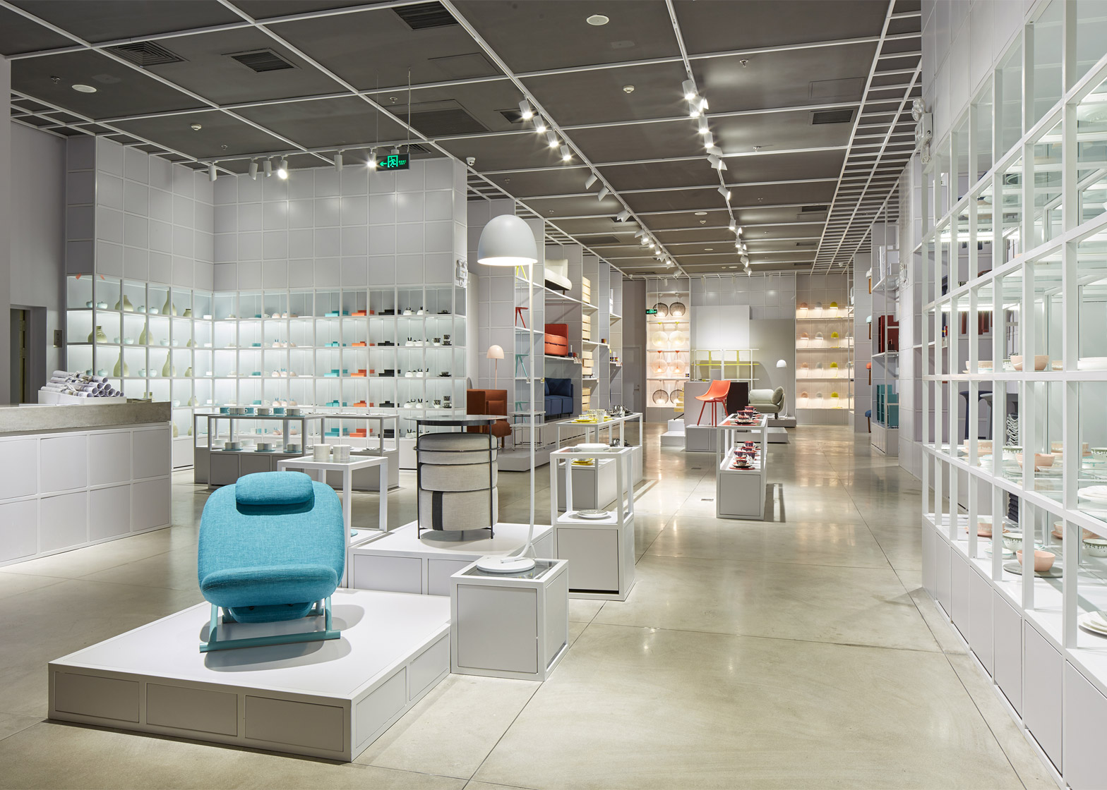 zaozuo-showroom-luca-nichetto-indigo-shopping-centre-beijing-china-brand_dezeen_1568_4