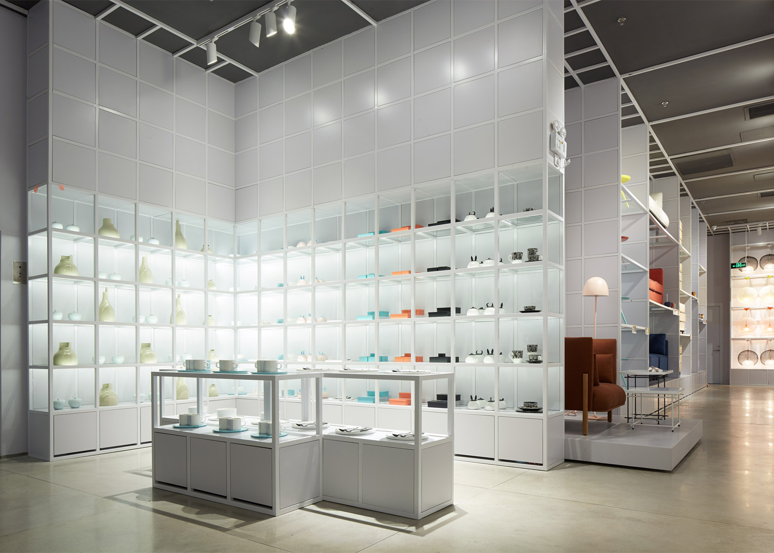 zaozuo-showroom-luca-nichetto-indigo-shopping-centre-beijing-china-brand_dezeen_1568_7