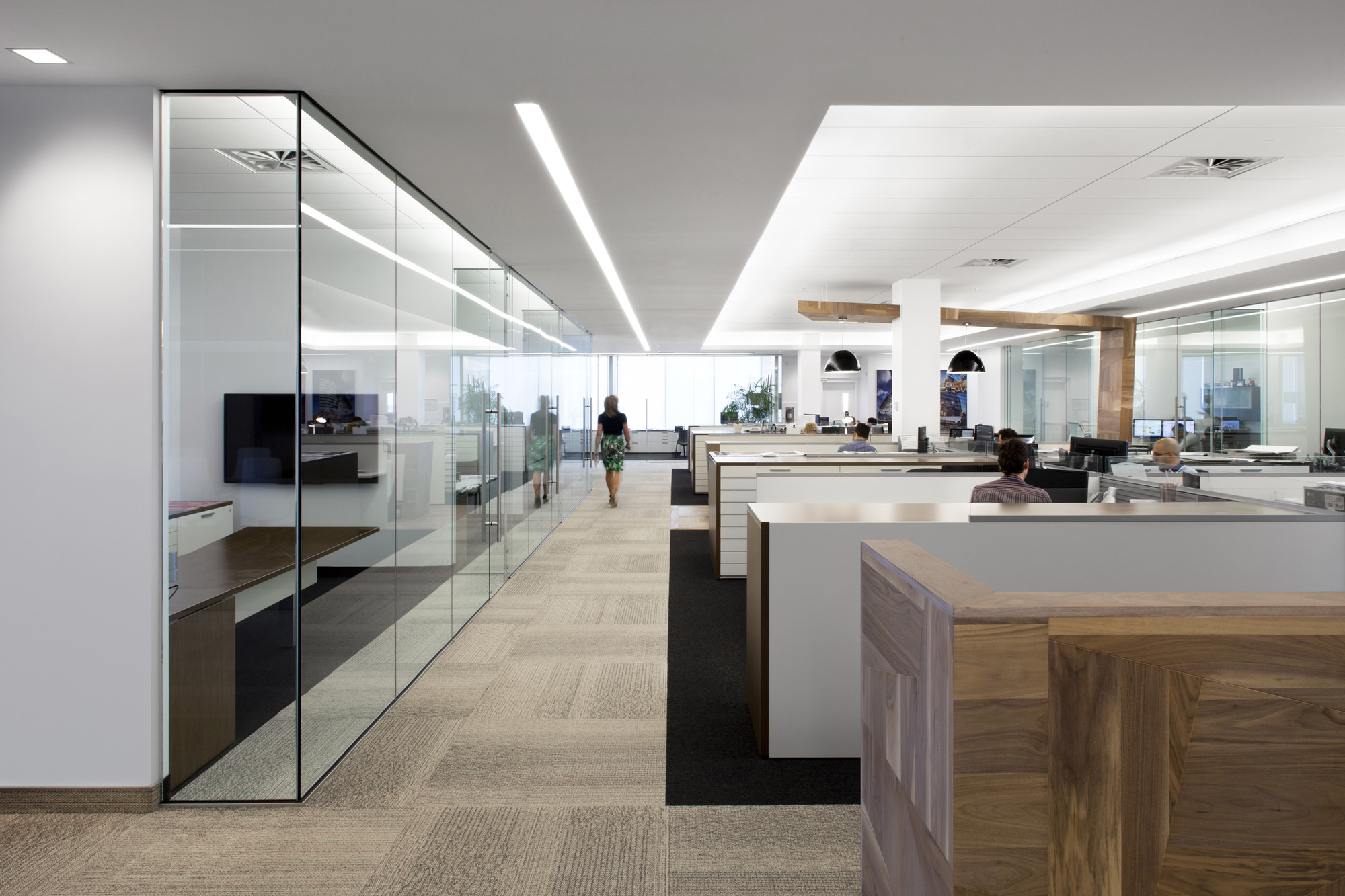 1321_Broccolini_Office_15_archdaily