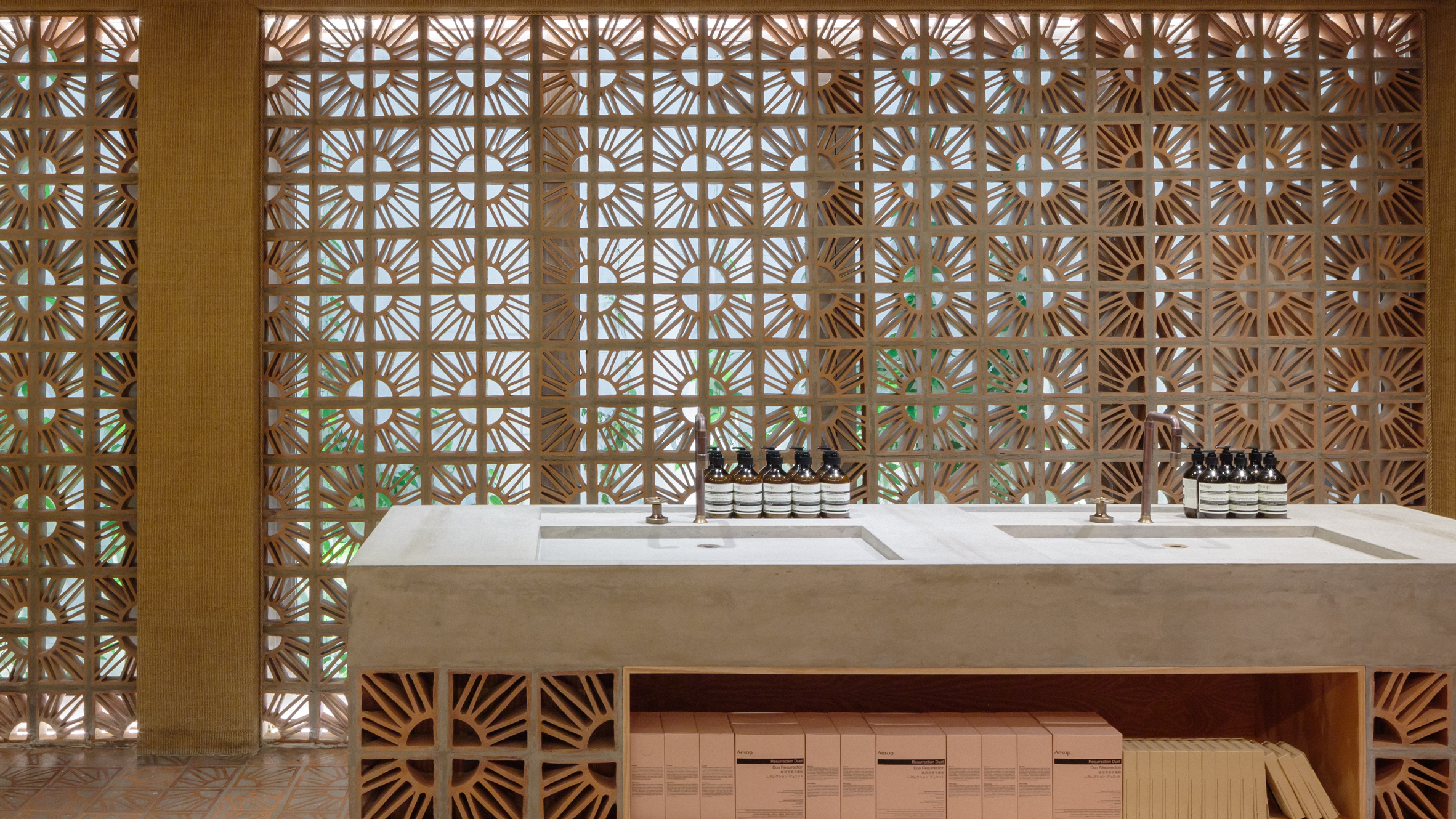 aesop-store-shop-interior-design-paulista-architecture-cobogo-brick-fernando-humberto-campana-sao-paulo-brazil_dezeen_hero