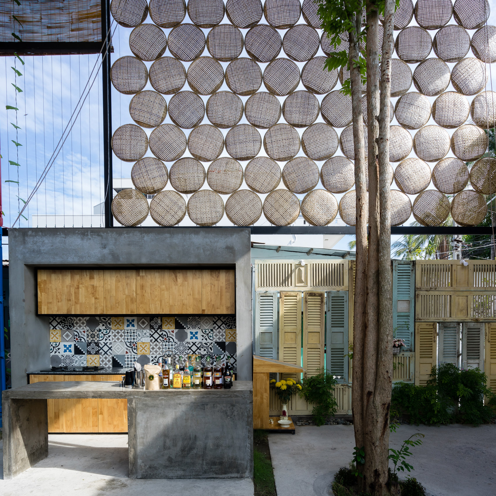 ccasa-hostel-tak-architects-architecture-hotels-vietnam_dezeen_1704_col_2