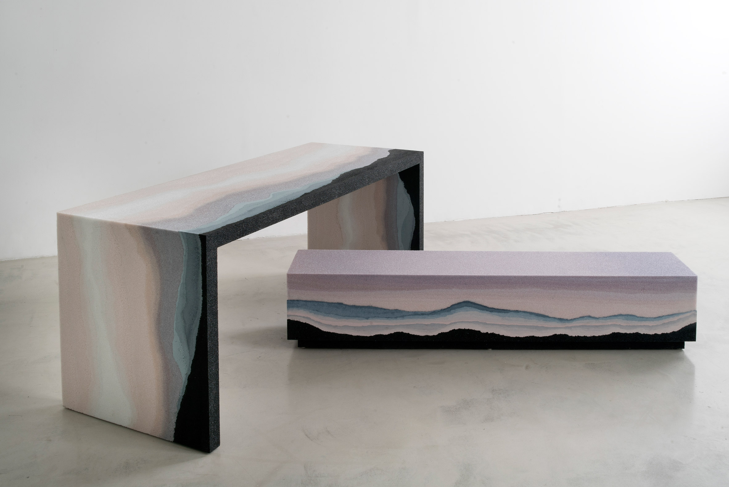 jacob-gossett-escape-series-fernando-mastrangelo-furniture-gradient_dezeen_9