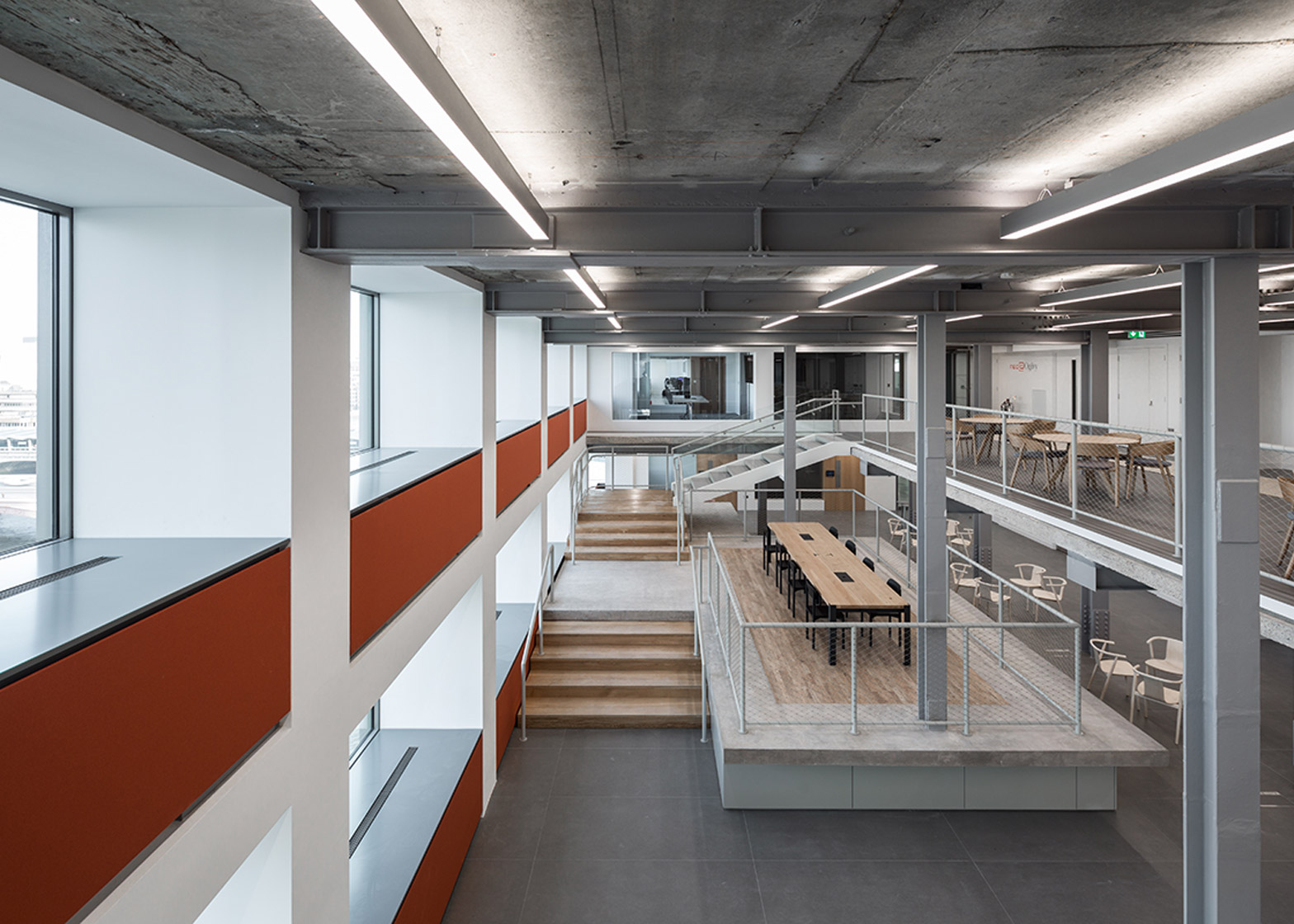 sea-containers-office-matheson-whiteley-southbank-london_dezeen_1568_1