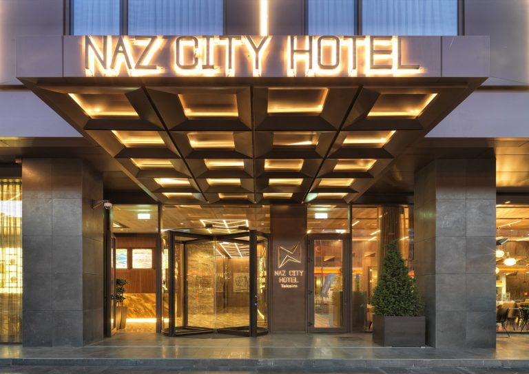 塔克西姆纳兹城酒店NAZ CITY HOTEL