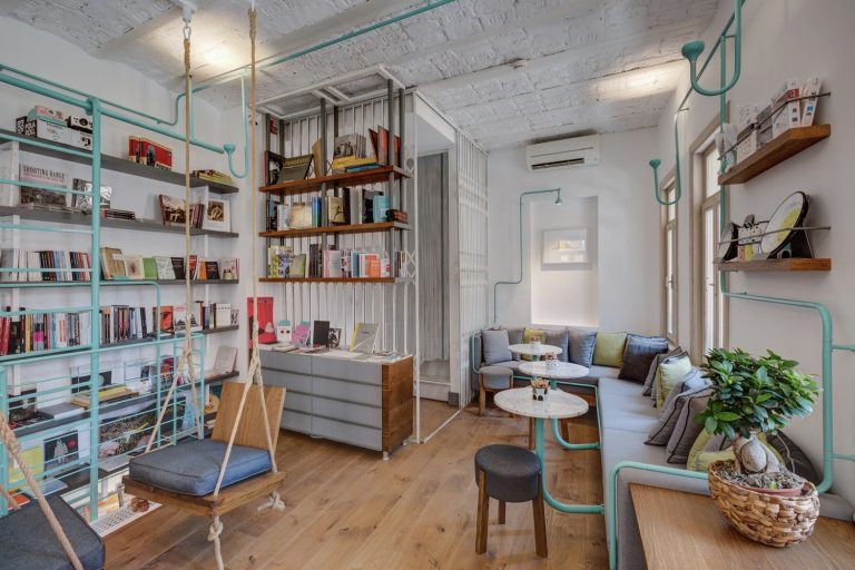 土耳其FiL Books书店主题咖啡馆设计