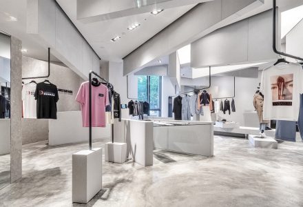 台湾·Christian Dada“废墟”主题专卖店