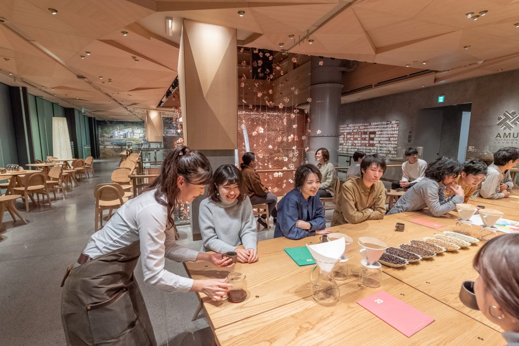 东京·全球第五家“星巴克臻选”咖啡工坊旗舰店 - 【SOHO设计区】
