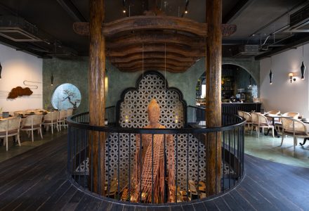 越南·会安古镇建筑特色的Sadhu主题餐厅