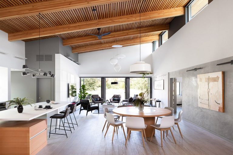温哥华融合双重风格的Curio独栋别墅设计