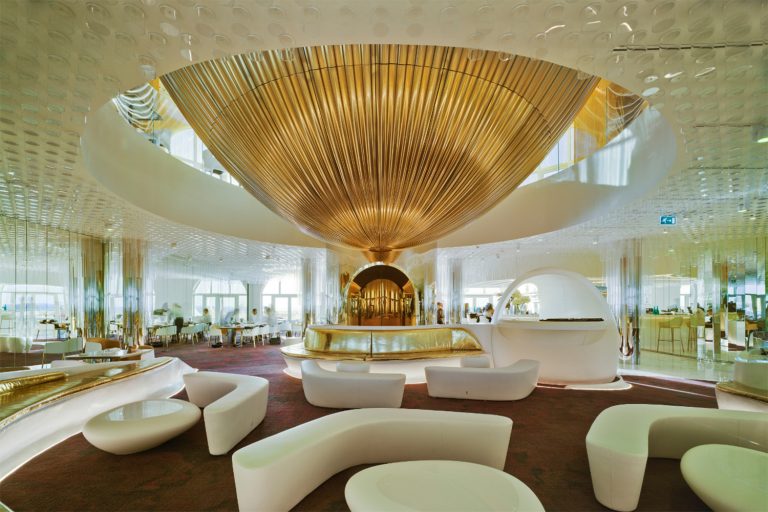 迪拜·“Alain Ducass艾兰·杜卡斯”MIX餐厅