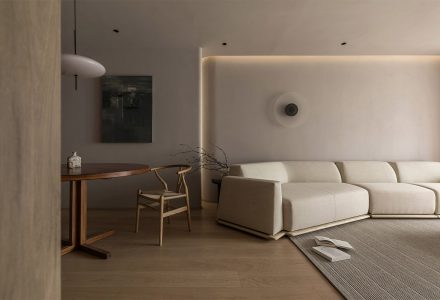 上海·“舒之家”住宅设计 / 木卡工作室