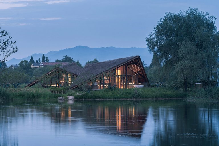 杭州·“阳陂湖湿地”生态酒店设计 / 尌林建筑