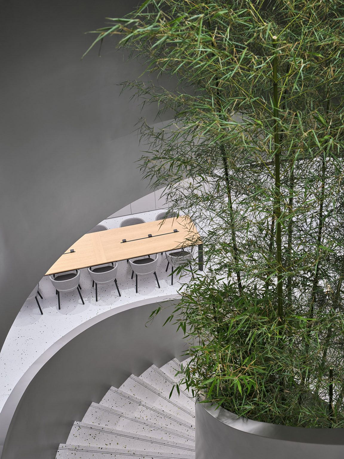 成都·“ZEEKR极氪”体验中心(太古里店) / 汉齐建筑 - 【SOHO设计区】