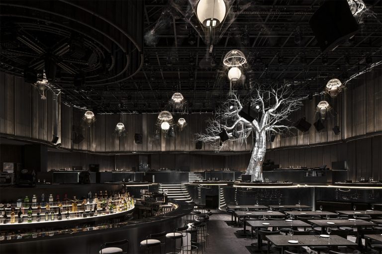 宁波·“葉蒲会Dining＆Bar”体验式餐饮空间 / 平衡空间