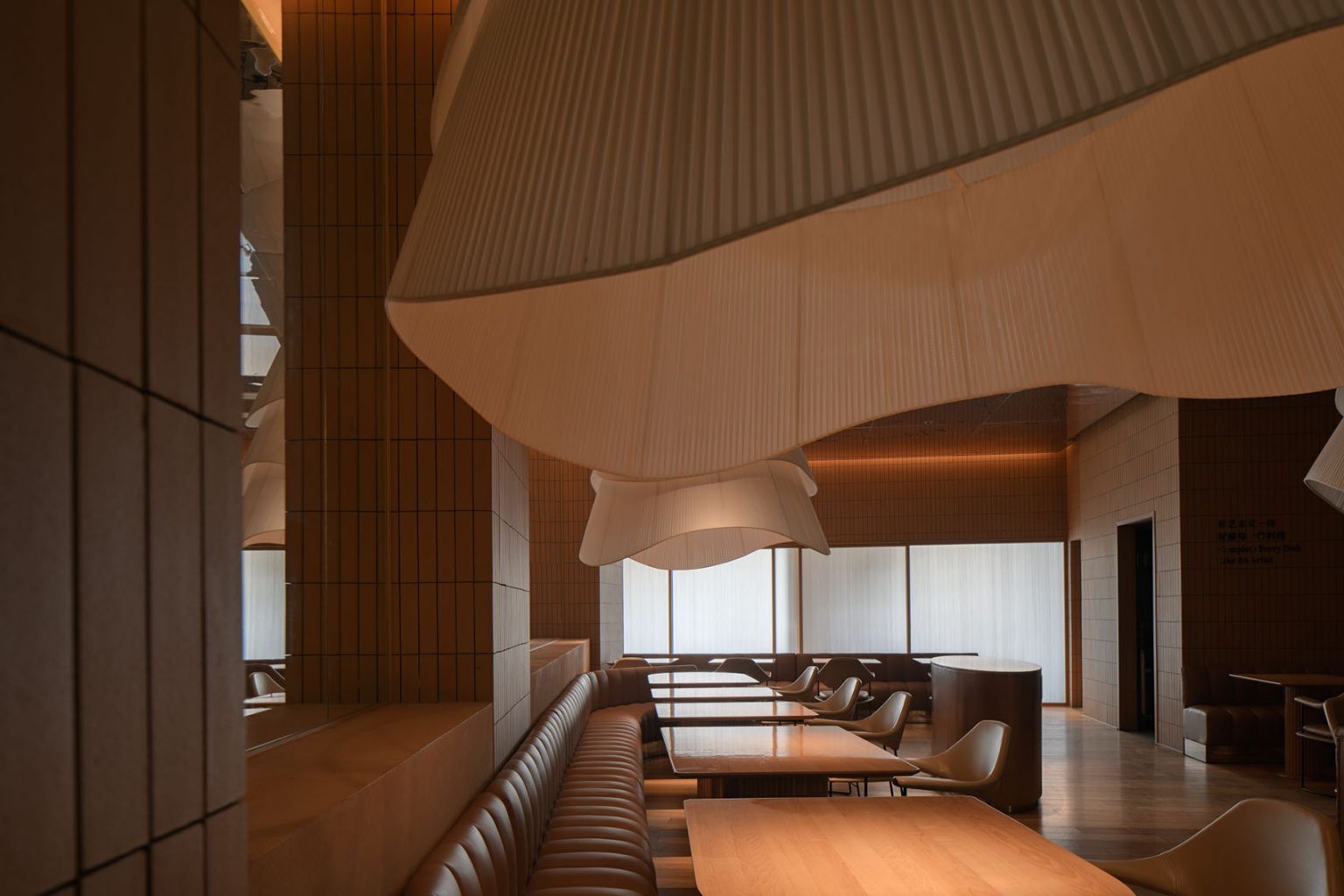 厦门·“望越·越洋料理”越南菜餐厅(湾悦城店) / YAO DESIGN - 【SOHO设计区】